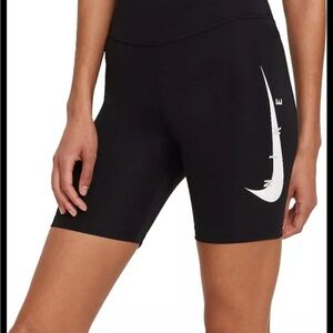 Sleek Black Bike Shorts with Moisture-Wicking Fabric and Stretch Fit
